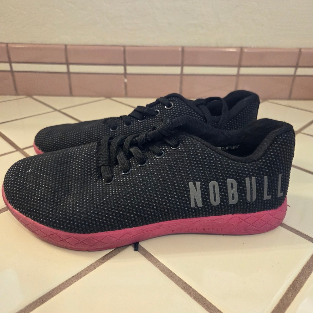 NOBULL SuperFabric Trainer Black Pink Mens 6 Womens 7.5 Athletic Shoes